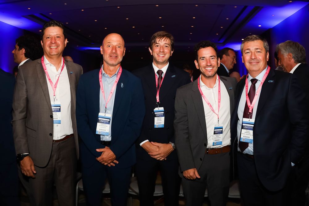 Javier Allub, Federico Ostropolsky, Federico Pagano, Sebastián Wolff y Diego Cardama. 