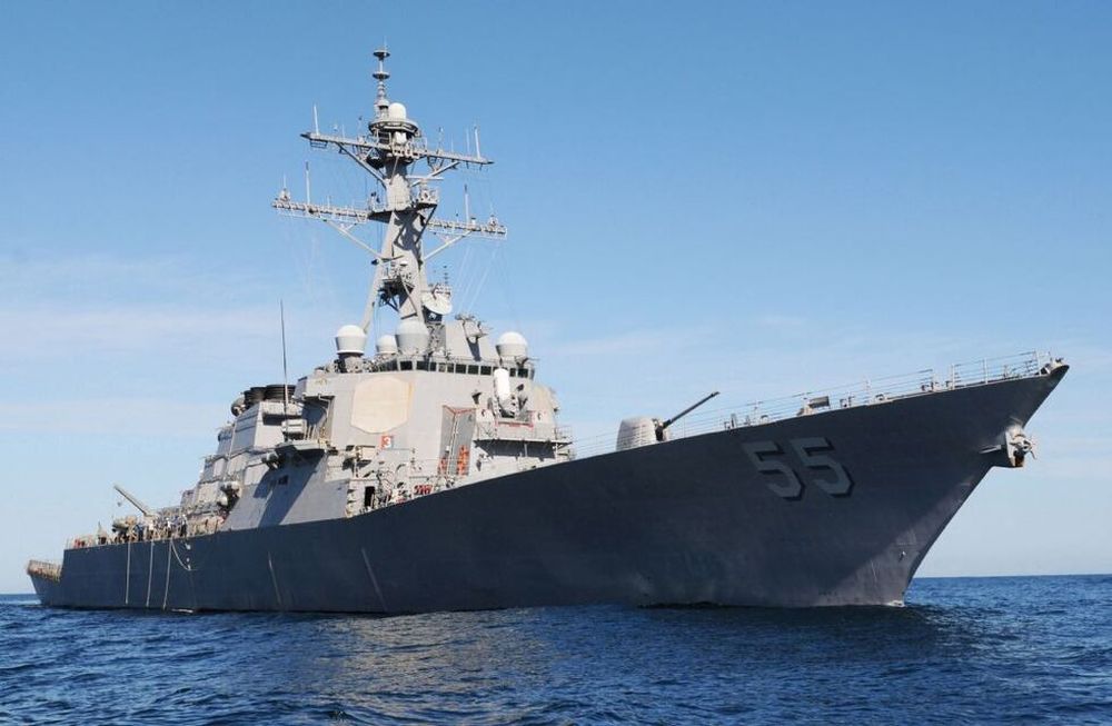 EEUU desplaza quinto destructor al Mediterráneo para atacar Siria