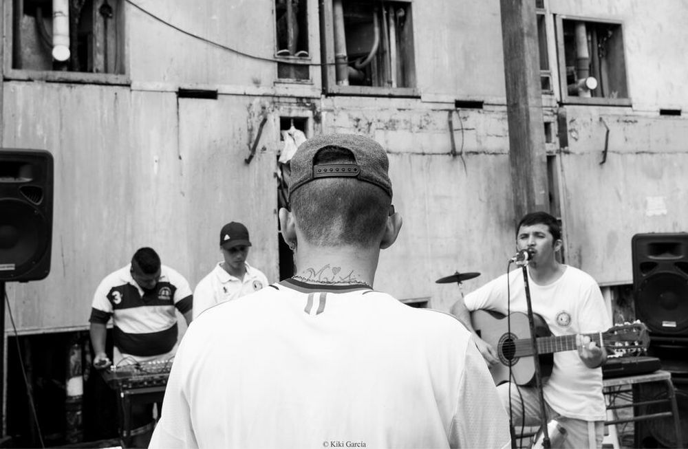 Florecer en el Infierno: fuertes historias de presos en un libro que lleva a la reflexión. Foto: Gentileza Kiki García.