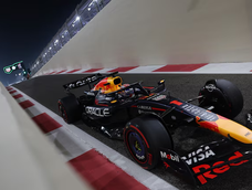 El cuádruple campeón mundial neerlandés Max Verstappen (Red Bull) largará primero este domingo en el Gran Premio de Abu Dabi. Hizo una clasificación extraordinaria.