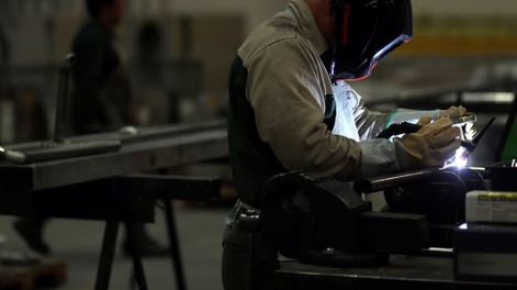 La Universidad Di Tella reveló de que hay altas chances de que la economía caiga en recesión