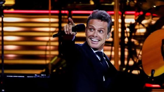 Luis Miguel en el Movistar Arena 2023 (Foto: Clarín)