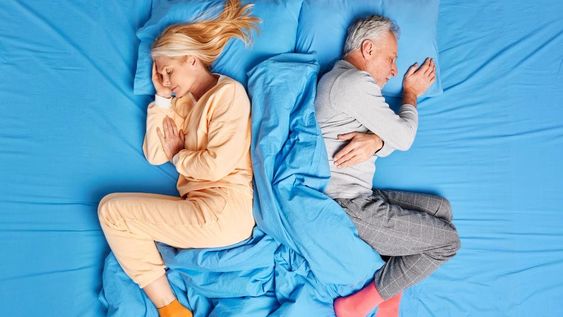 Tendencia en puerta: Cada vez más parejas se animan a dormir en habitaciones distintas.