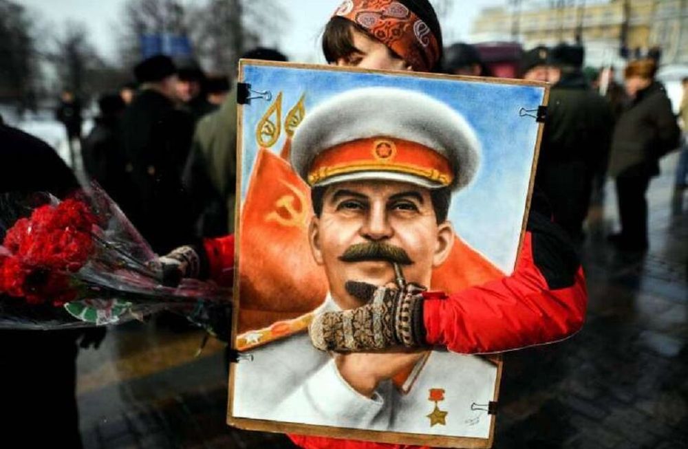 Rusia busca “limpiar” la imagen del polémico Stalin