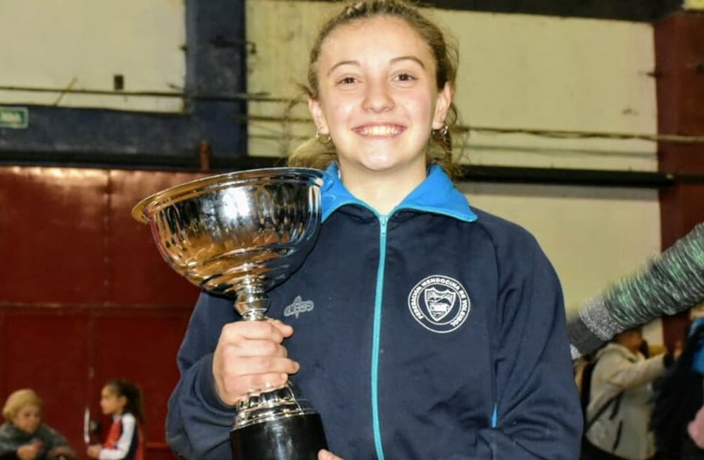 Camila Ravagnan, una promesa del vóley mendocino