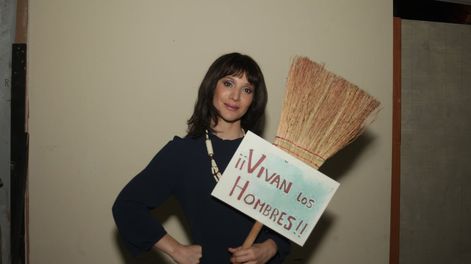 Los Andes | El rol de Isabel Allende en el movimiento feminista, y su postura política frente a la dictadura chilena, son algunos de los temas que refleja esta bioserie.