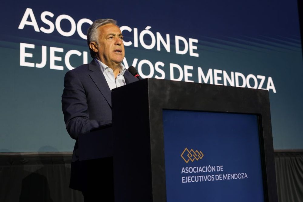 Cornejo enfatiz&oacute; que la pol&iacute;tica tributaria de los &uacute;ltimos a&ntilde;os ha tenido un impacto directo en el sector productivo.