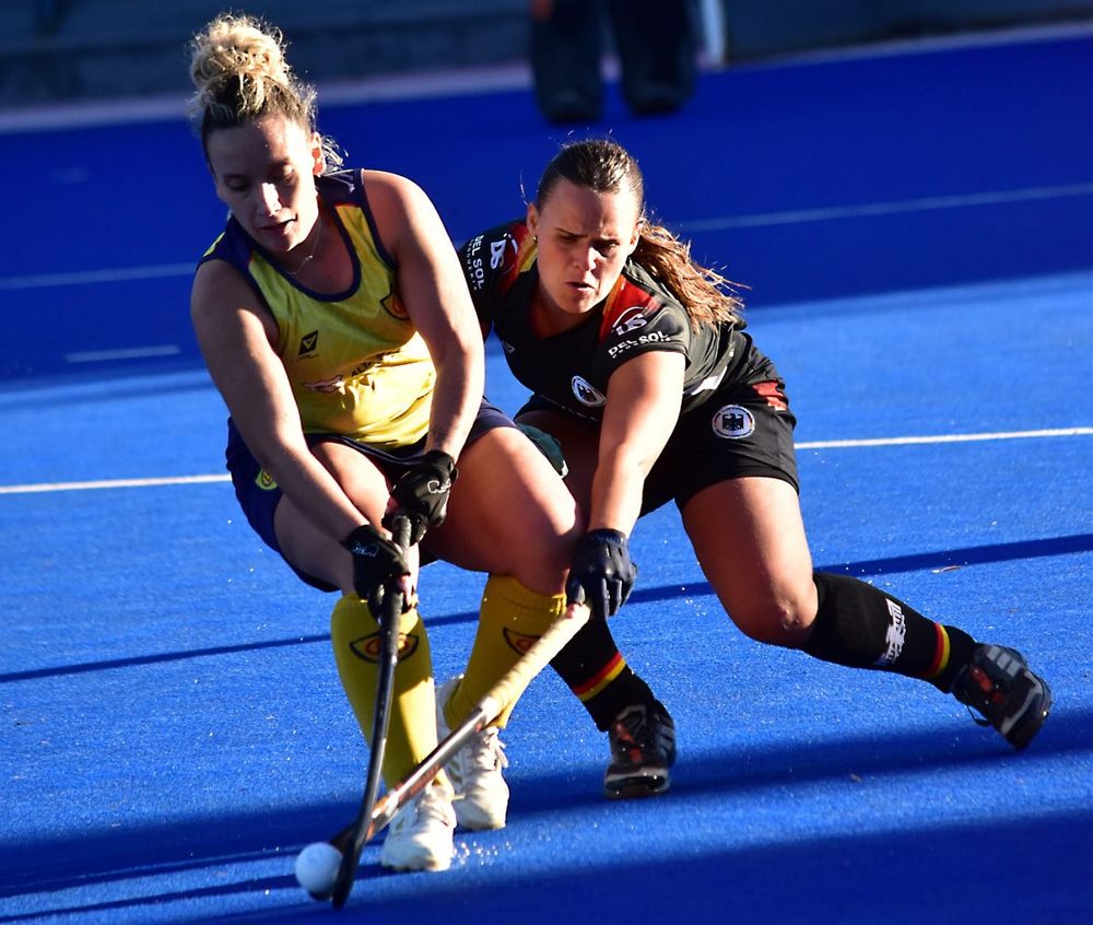Hockey Césped. Un lindo partido protagonizaron Club Alemán y Murialdo. Firmaron un empate y el punto bonus fue para Las Canarias