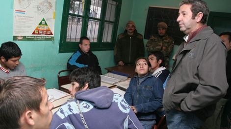 En 2005, Mendoza tuvo su experiencia de Servicio Cívico de la mano del entonces gobernador Julio Cobos (Foto archivo Los Andes)