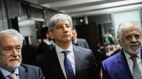 Los Andes | Walter Bento Juez de Mendoza y su abogado Mariano Fragueiro Frías (derecha) durante el juicio en el Jurado de Enjuiciamiento de la ciudad de Buenos Aires ArgentinaFoto Federico Lopez Claro