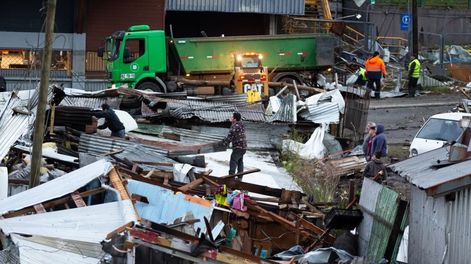 Los Andes | Los destrozos que dejó el tornado en Puerto Varas, Chile