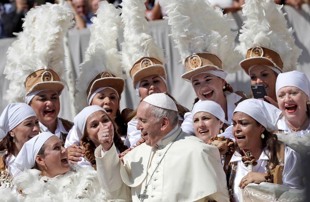 El Papa defendió el descanso dominical y criticó la sociedad de la diversión