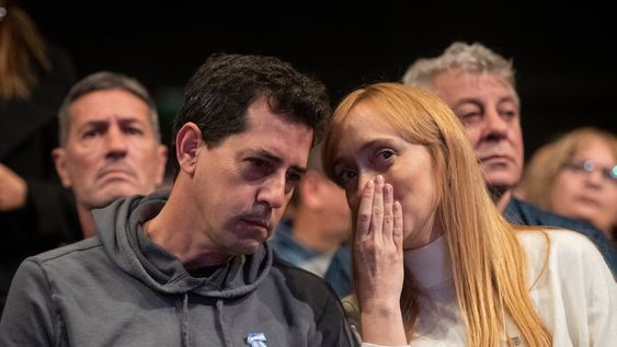 El ministro del Interior Wado de Pedro junto a la Senadora Anabel Fernandez Sagasti en una de sus visitas a Mendoza. Foto: Ignacio Blanco / Los Andes