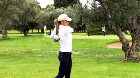 Golf: título y hoyo en uno para Bettina Orfila