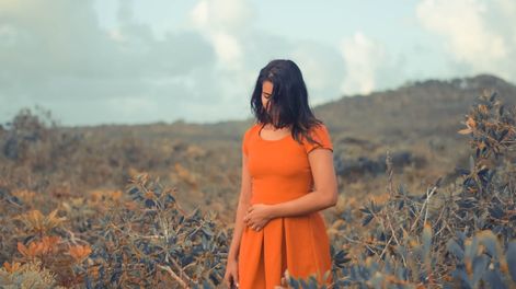 la psicologia destaca los tres colores que utilizan las personas resilientes y perseverantes