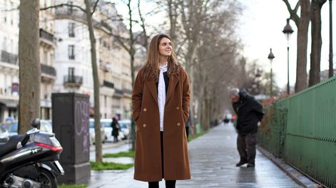 Murieron los tapados largos: una nueva tendencia para el otoño-invierno 2026