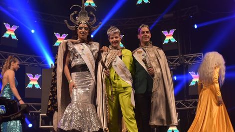 Los Andes | Vendimia para todos 2023. Frazzu, Reina Drag, Rocío García, nueva Reina del género femenino y Pablo Schiaroli, el Rey. Fotos Gentileza FPT