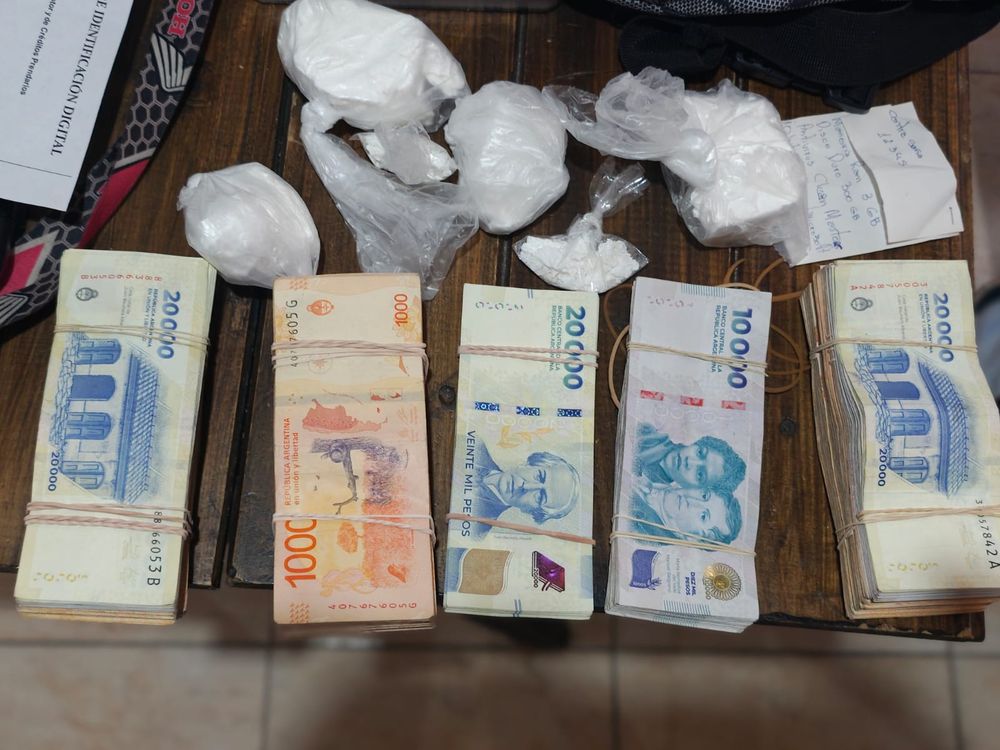 Desbarataron una banda narco en Mendoza. Desbarataron una banda narco en Mendoza.
