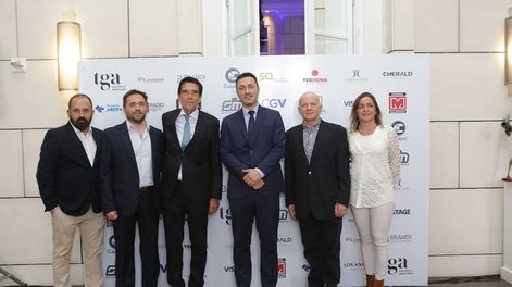 Los Andes | El economista Carlos Melconián y el candidato a vicepresidente Luis Petri con los asociados de TGA Auditores & Consultores: Federico Pelegrina, Enrique Griffouliere, Armando Griffouliere y Silvia Mateu.