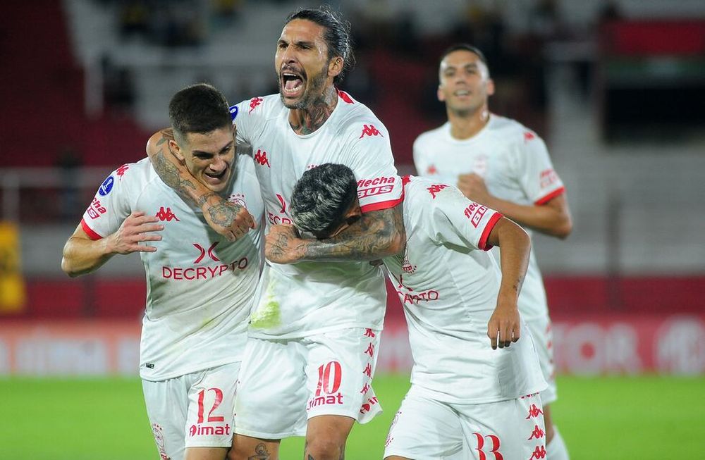 Huracán arrancó a paso firme y con una goleada en la Copa Sudamericana./ Gentileza.