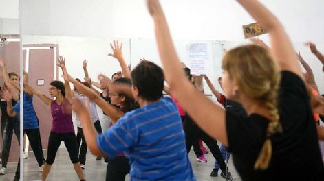 Danza, es una de las actividades de educación artística.