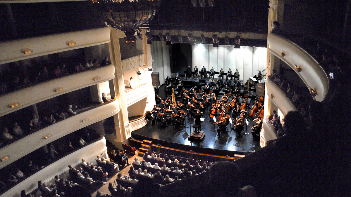 La Filarmónica de Mendoza ofrecerá un concierto este viernes con el violinista Freddy Varela