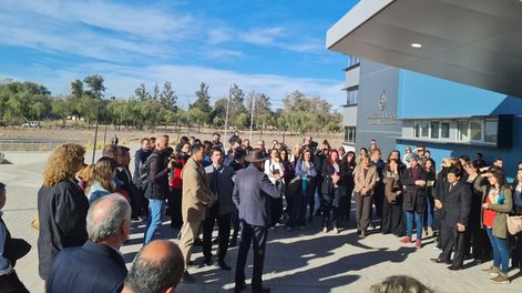 Los Andes | El juez José Valerio (con sombrero) hablando con los empleados del Polo Judicial.  / Foto: gentileza Sindicato de Judiciales