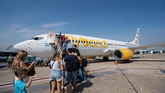 Flybondi opera nuevamente.