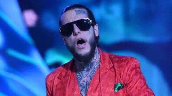 La policía fue a buscar a Alex Caniggia a la puerta del “Cantando 2020”