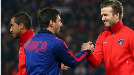 Messi y Beckham, en una posta de lo que fue hace unos años el choque entre Barcelona y PSG por Champions. / archivo