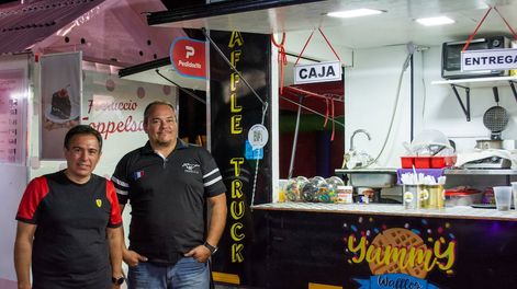 Yummy, el nombre de los waffles en Mendoza