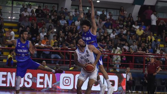 Basquet: Argentina inició su camino a la AmeriCup 2021 con una derrota ante Venezuela