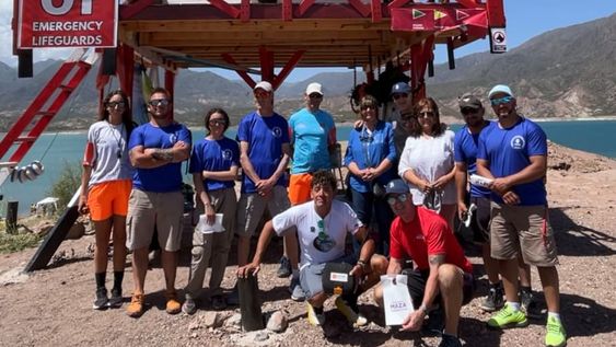 potrerillos inauguro la playa bahia principe con guardia permanente de la escuela de salvamento acuatico