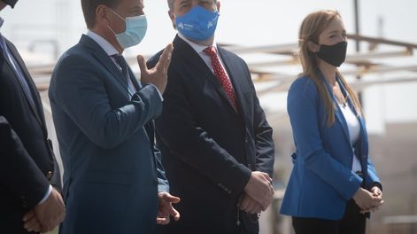 Los Andes | El gobernador, Rodolfo Suárez; el intendente de Maipú, Matias Stevanato; y la senadora nacional, Anabel Fernandez Sagasti. Foto: Ignacio Blanco / Los andes