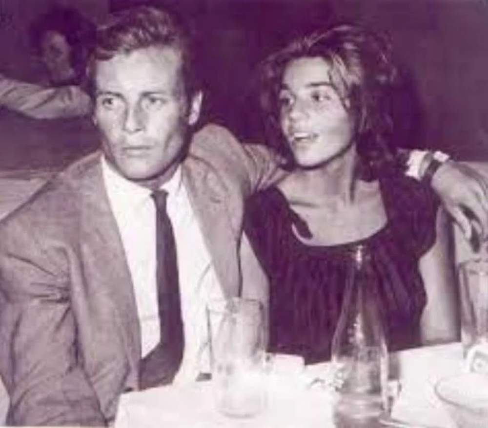 Susana junto a Mario Sarrabayrouse, su primer marido y padre de Mecha