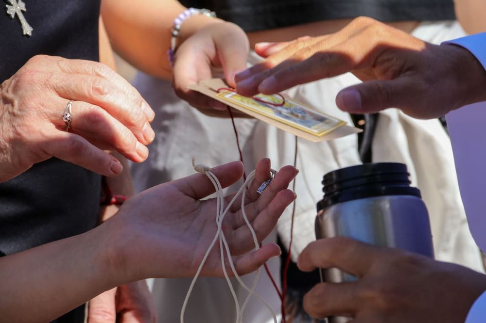Fieles en la iglesia de El Challao por el día de la Virgen de Lourdes 