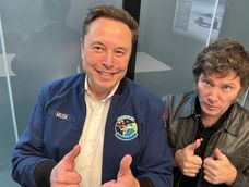 Milei defendió a Elon Musk tras su polémico gesto: “Nazi las pelotas”.