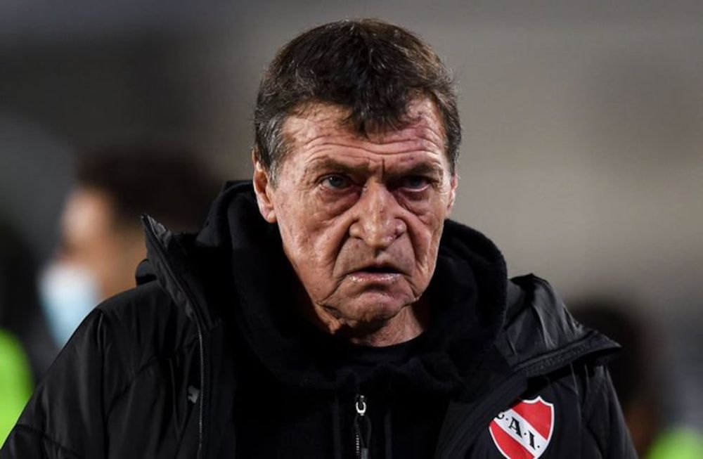 Falcioni ya no es más el técnico del Rojo de Avellaneda. No le renovaron el contrato.