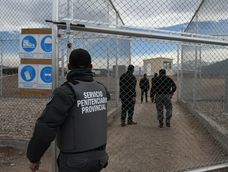 Diez personas fueron procesadas con prisión preventiva por integrar una organización criminal que operaba desde el interior del Complejo Penitenciario Federal VI de Cuyo.