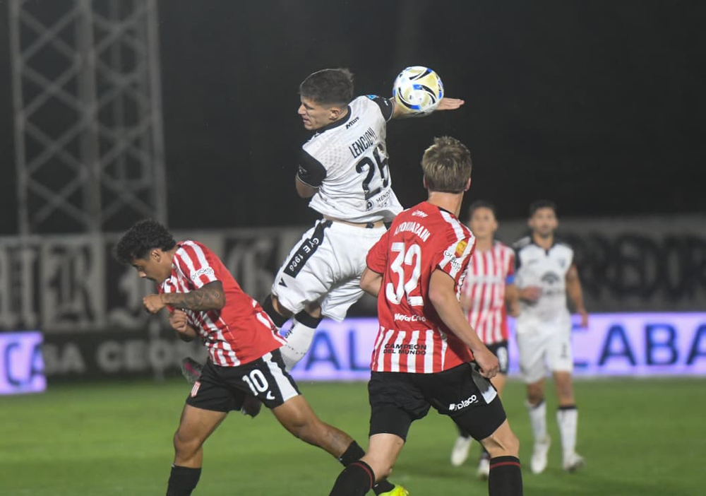 Gimnasia y Esgrima vs Estudiantes de La Plata&nbsp;