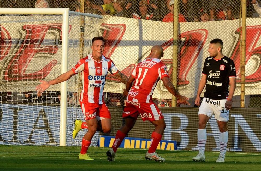 Unión ratificó su clasificación ante San Martín de Tucumán