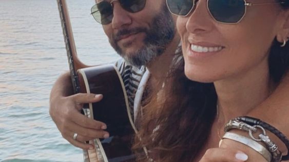 Diego Torres y Débora Bello compartieron postales de su boda en Miami