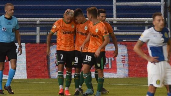 Banfield goleó a Rosario Central en el Gigante de Arroyito por 4-2 y es líder absoluto del grupo 3.. / Gentileza.