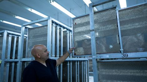 Los Andes | Iscamen. La Biplanta es la encargada de criar la Mosca del Mediterráneo. Creada en 2007 actualmente produce más de 400 millones de pupas estériles por semana y exporta a Chile y Bolivia. / Foto: Los Andes