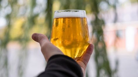 Los Andes | La cerveza gana terreno entre los jóvenes para disfrutar momentos con amigos.