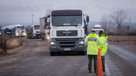 Los Andes | El 70% de las exportaciones de Mendoza salen desde los puertos de Chile por lo que el cierre del paso Cristo Redentor pone en jaque el comercio internacional.