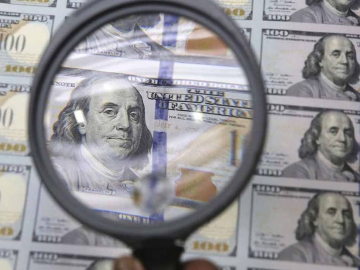Los bancos argentinos tienen niveles récord de liquidez y solvencia. (AP)