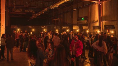 Más de 20 bodegas mendocinas ofrecieron vinos jóvenes para descubrir sin formalidades.