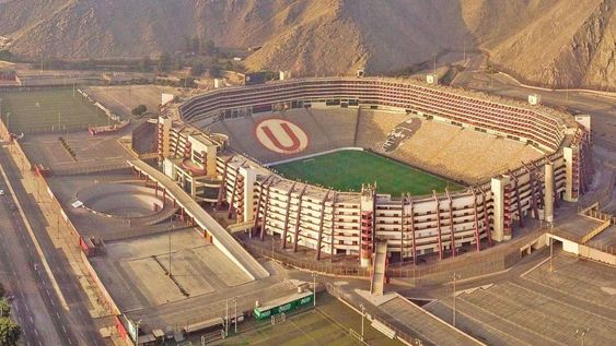 Fútbol. Estadio Monumental de Lima, que pertenece al club Universitario
