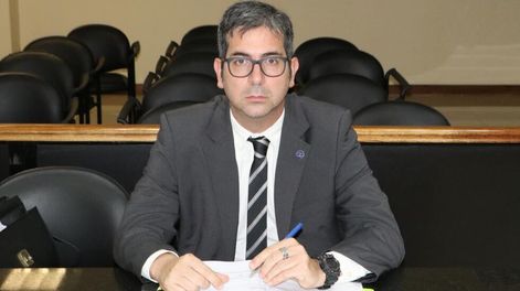 Los Andes | Dos sicarios asesinaron al fiscal paraguayo Marcelo Pecci, quien investigaba el narcotráfico en su país.
